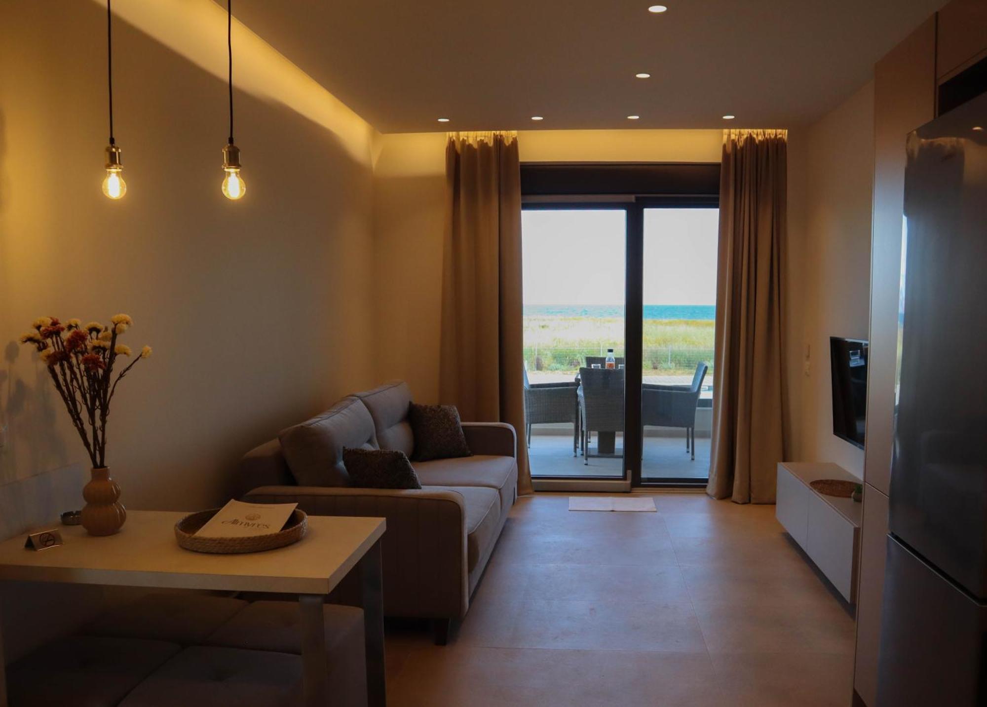 Almyres Luxurious Residences Míloi Exterior foto