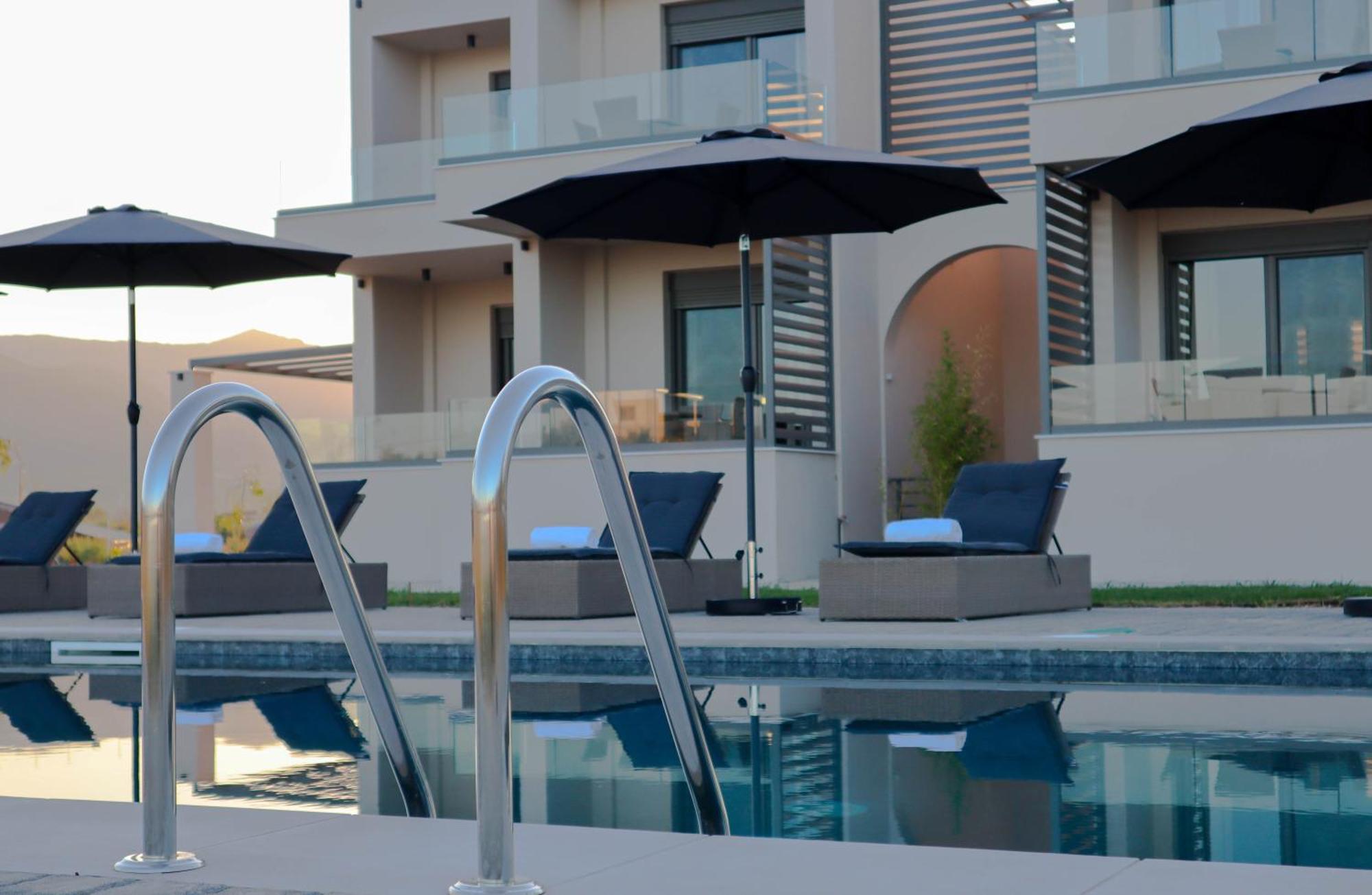 Almyres Luxurious Residences Míloi Exterior foto